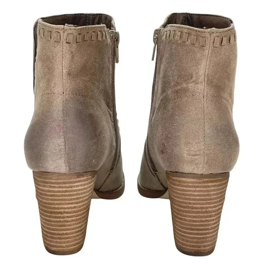 Zigi Soho Halyn Taupe Womens Ankle Boots Size 10M